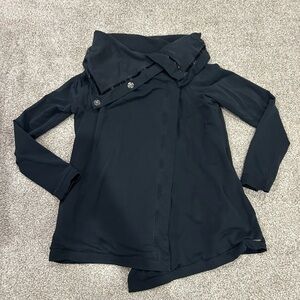 Lululemon Wrap size 8